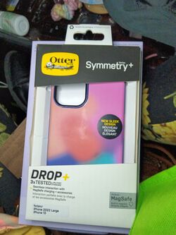 OtterBox iphone 13 Case
