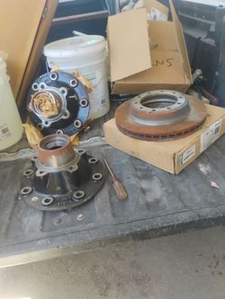 Heavy duty truck brake s parts $200 for all 4 parts new