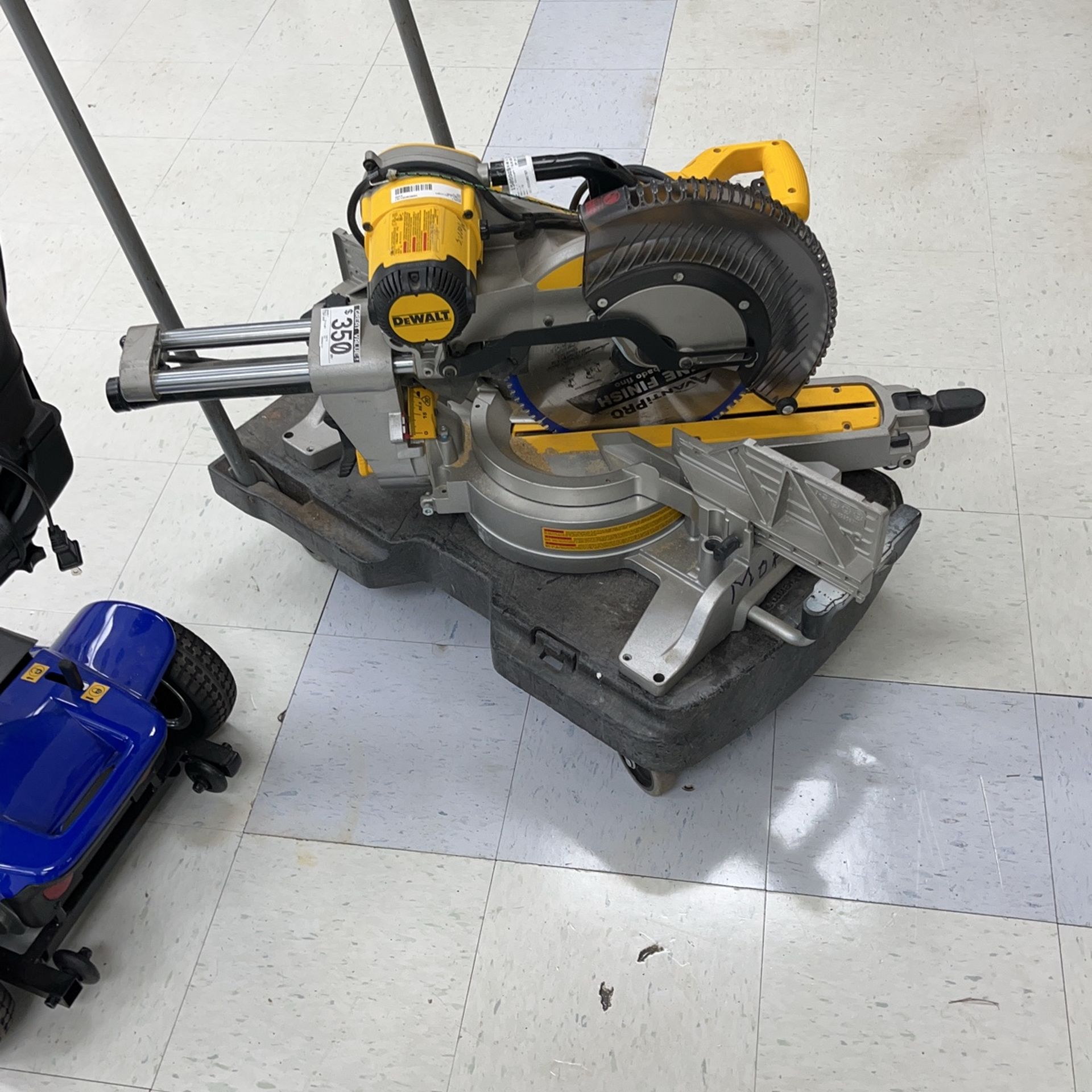 Dewalt Mitre Saw