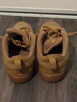 Nike Low-Top Wheat Sneakers