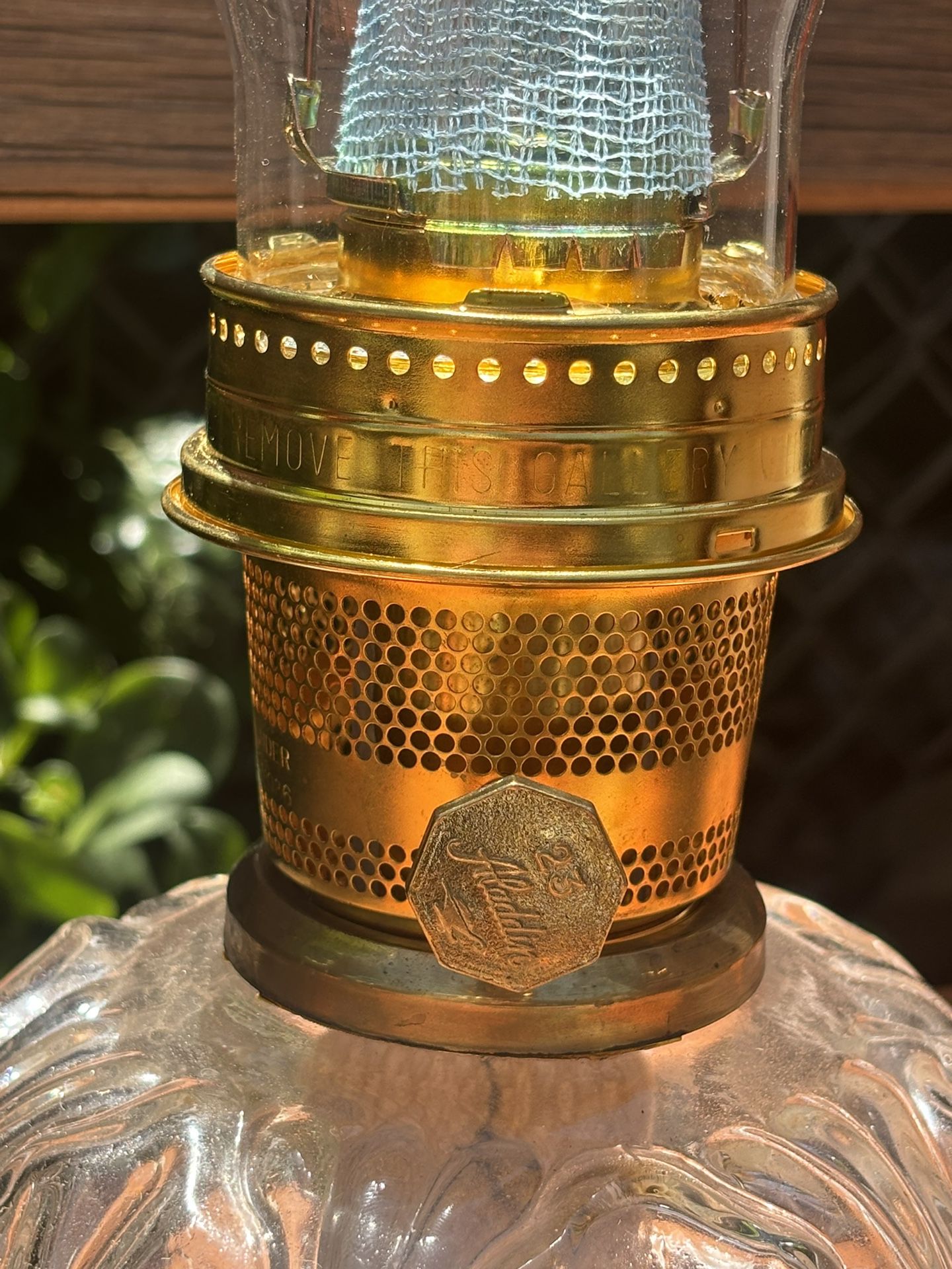 Aladdin Incandescent Oil Lamp