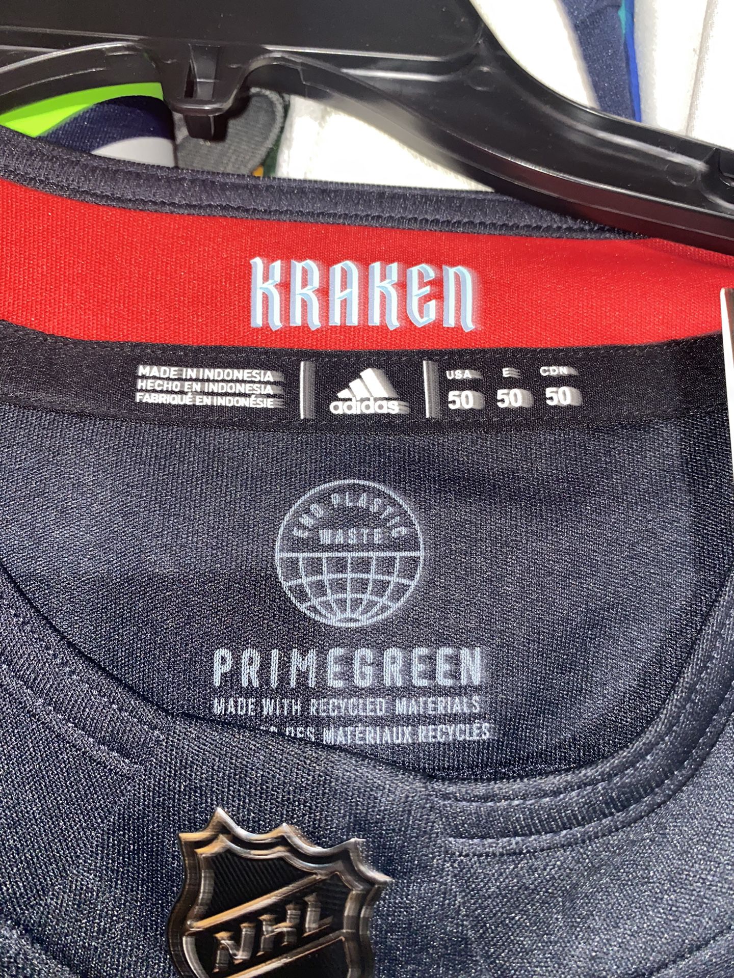 Adidas Mens Size 50 (Medium) PrimeGreen Seattle Kraken Jersey for Sale in  Bonney Lake, WA - OfferUp