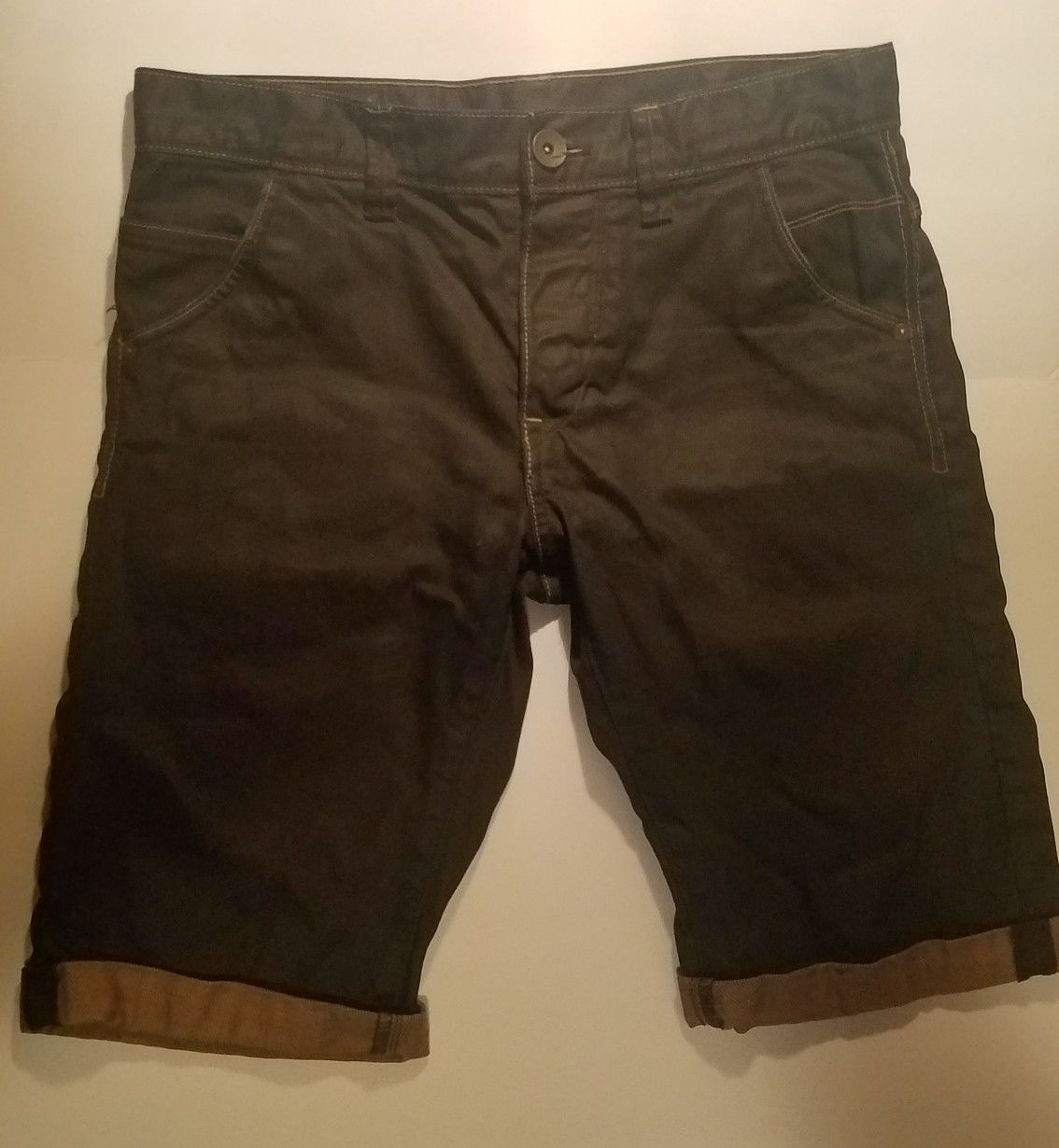 H&M Size 28 Mens Shorts for Sale in Denton, TX - OfferUp