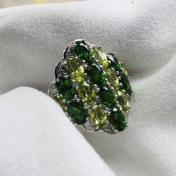 Genuine Gems Chrome Diopside & Peridot Size 7.