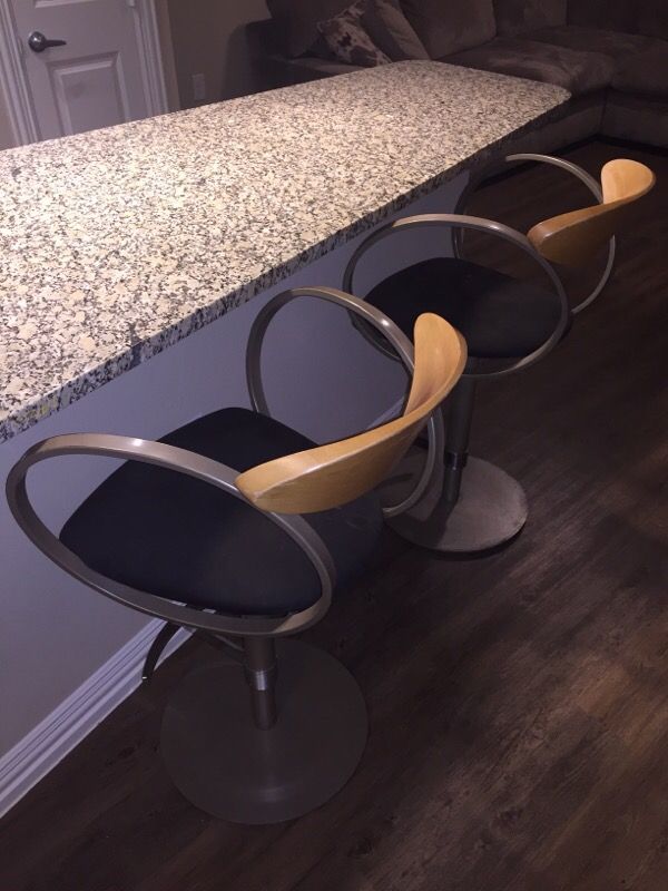 Cantoni Bar Stools For In Carrollton Tx Offerup Cantoni Bar Stools