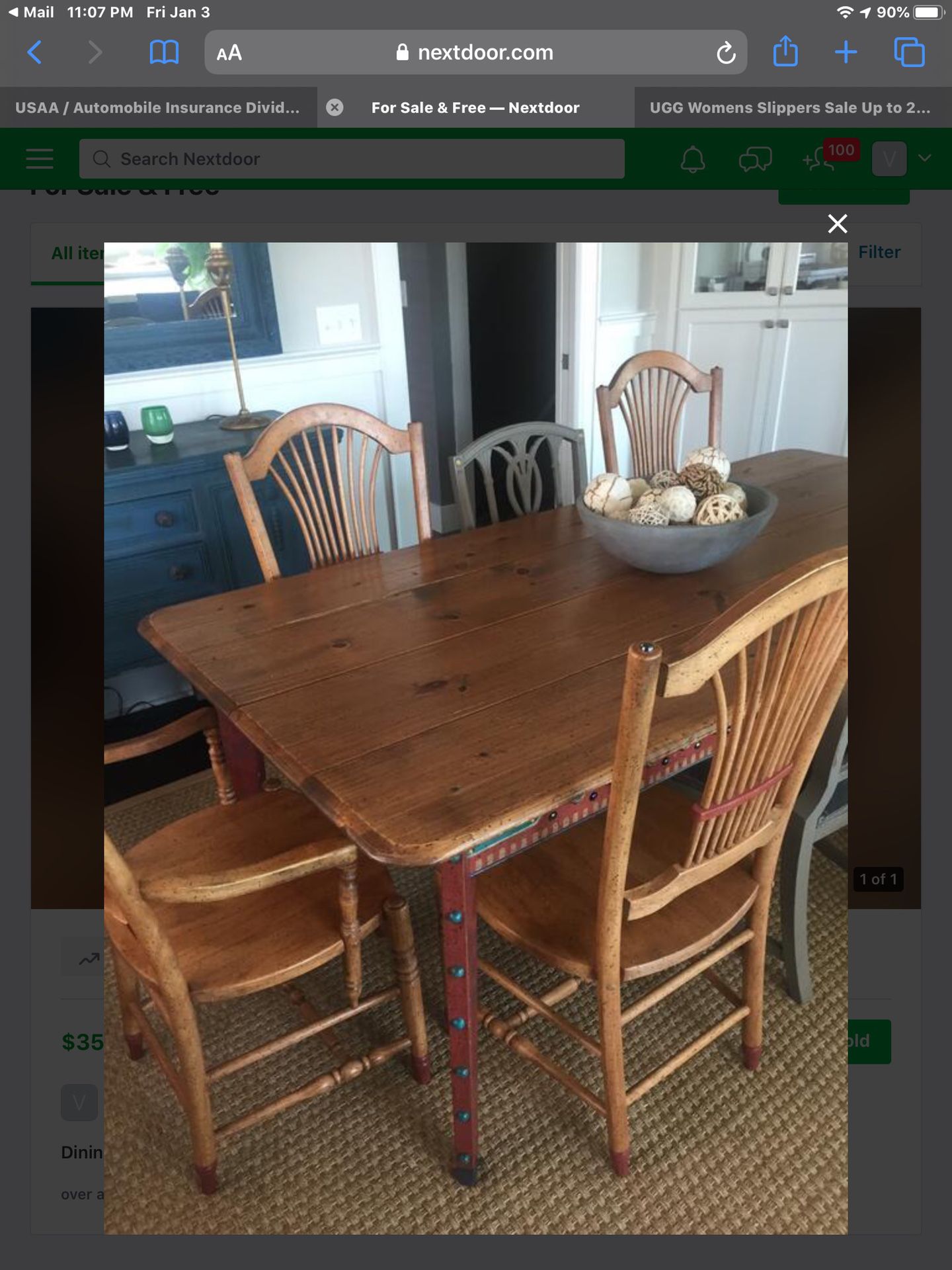 Dining table and 6 matching chairs good condition