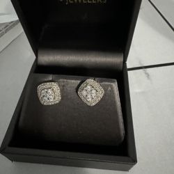 10 Carrot Diamond Earrings