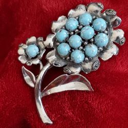 Large Vintage Flower With Faux Turquoise Glass Cabochon Silvertone Brooch