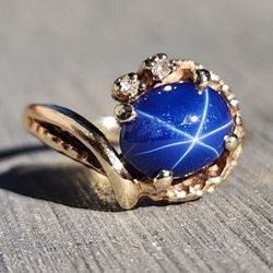 14K Yellow Gold 1.52ctw. Star Sapphire & Diamond Cluster Ring