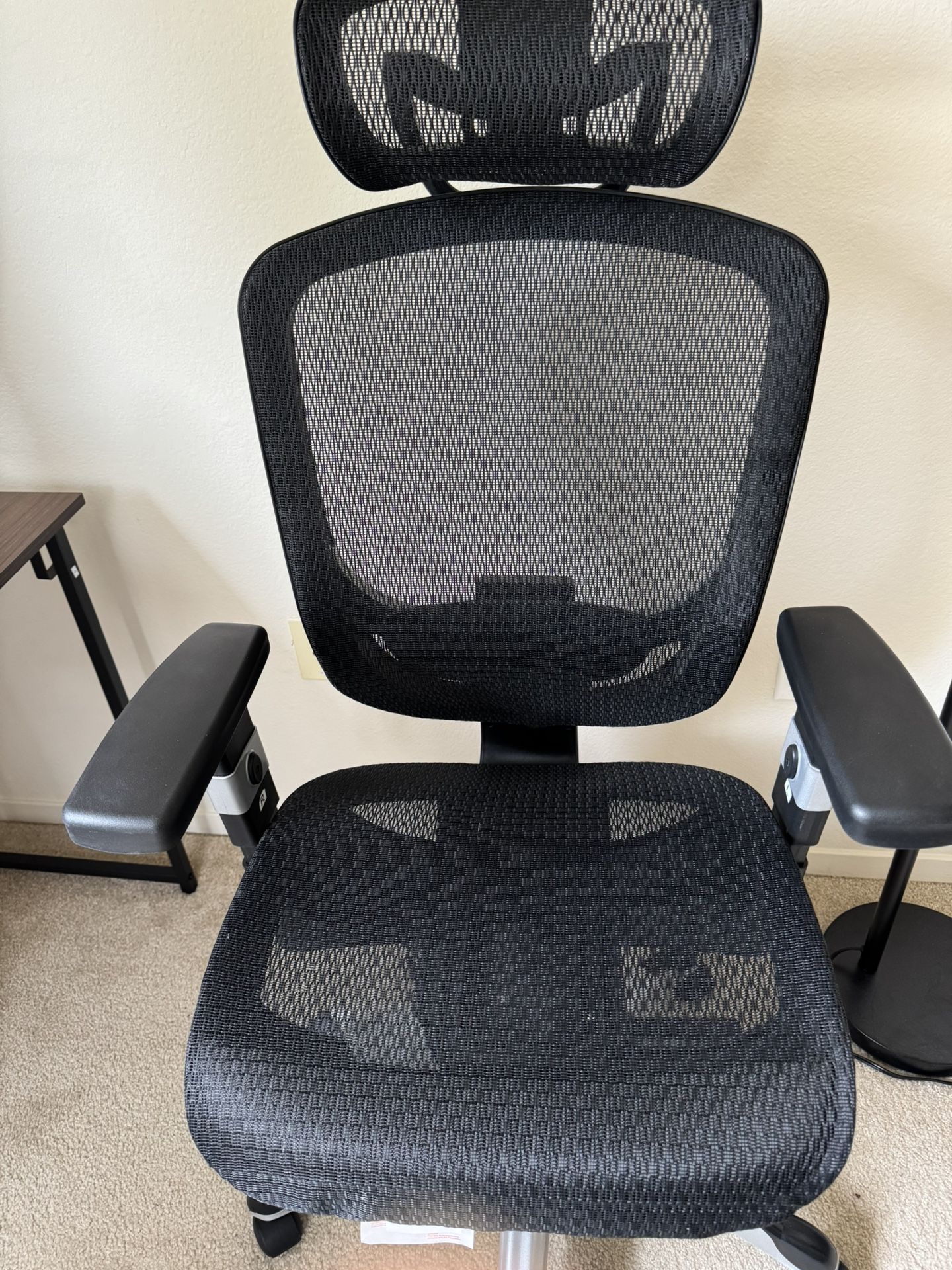OFFICE CHAIR HYKEN BLACK MESH