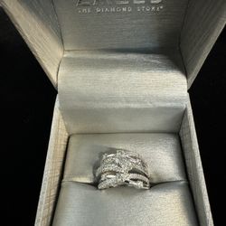 14KT Wedding Set W/Diamonds