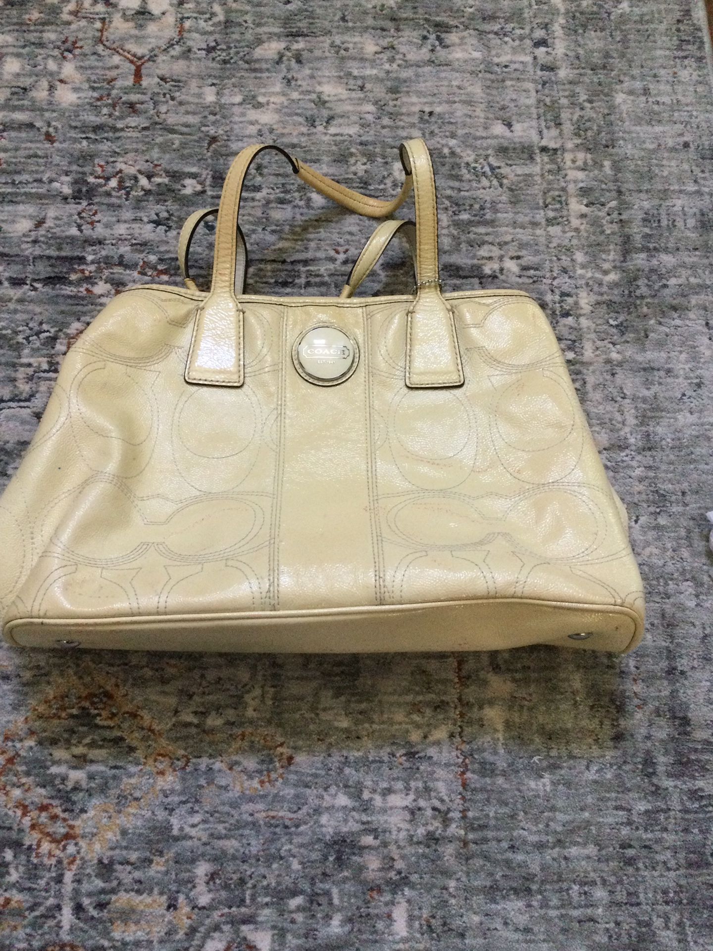 coach monogram shoulder bag