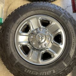 18” Ram Wheels & 33” AT Tires