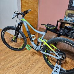 2018 Giant Trance 2