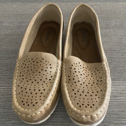 JABASIC Women Loafers Mocassin Slip on Flat Boat Shoes Size 7 Light brown