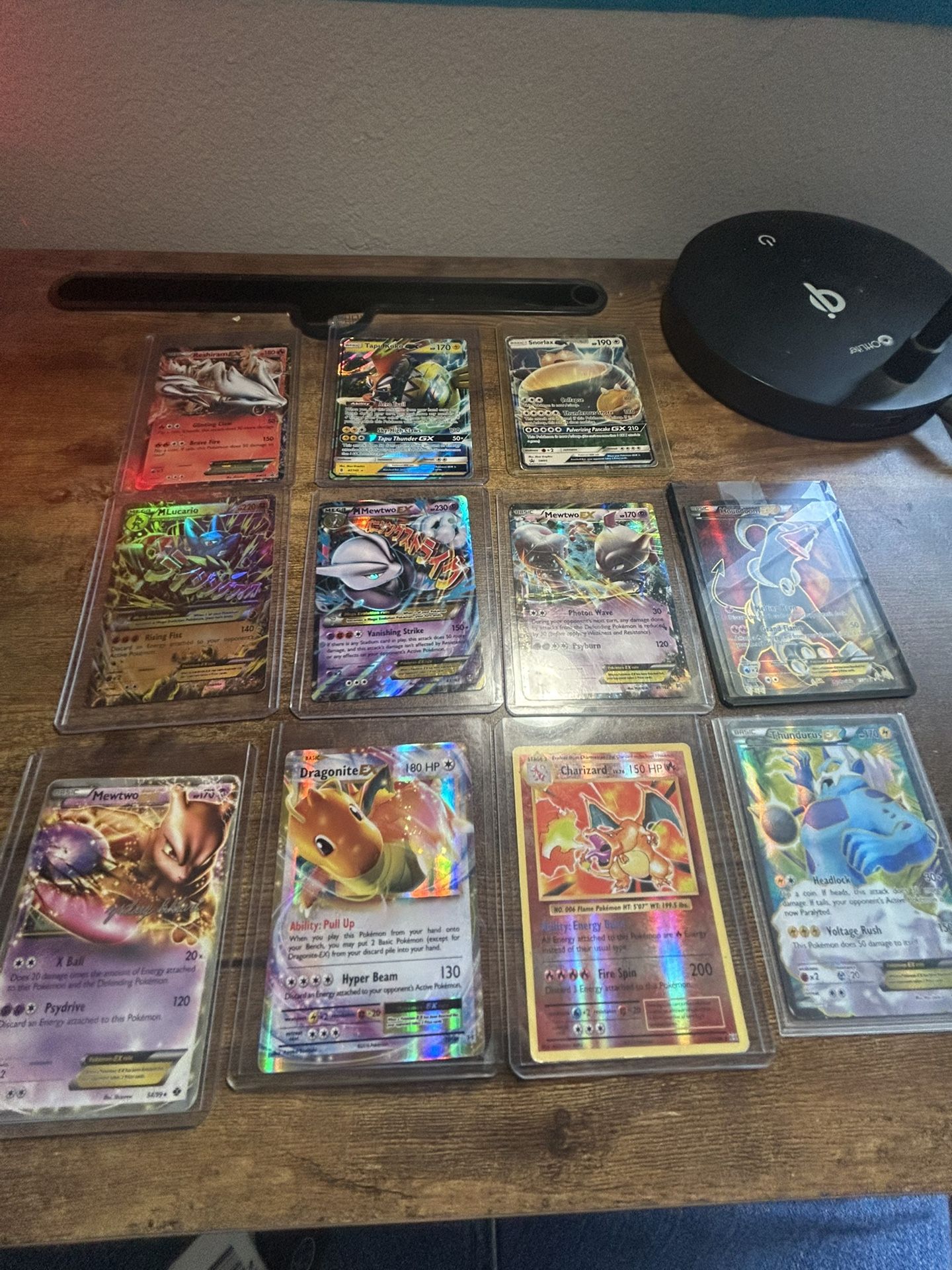Pokémon Card Collection 21 Cards With A Charzard