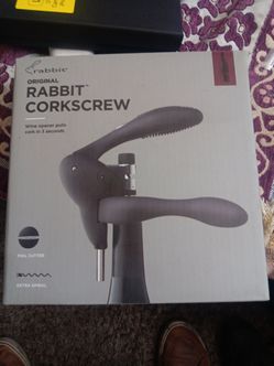 Wine opener