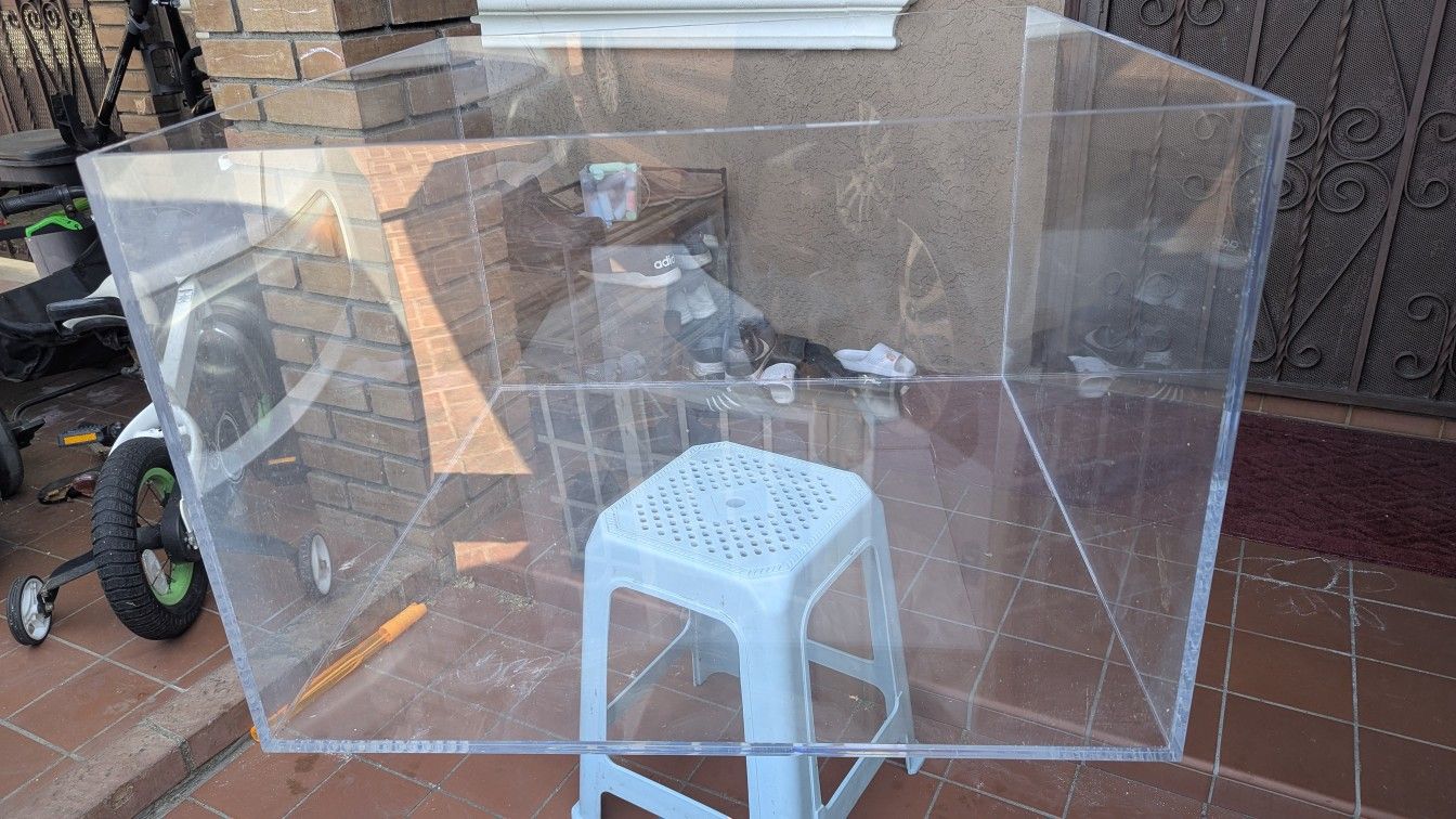 Acrylic Aquarium/ Fish Tank/ Terrarium