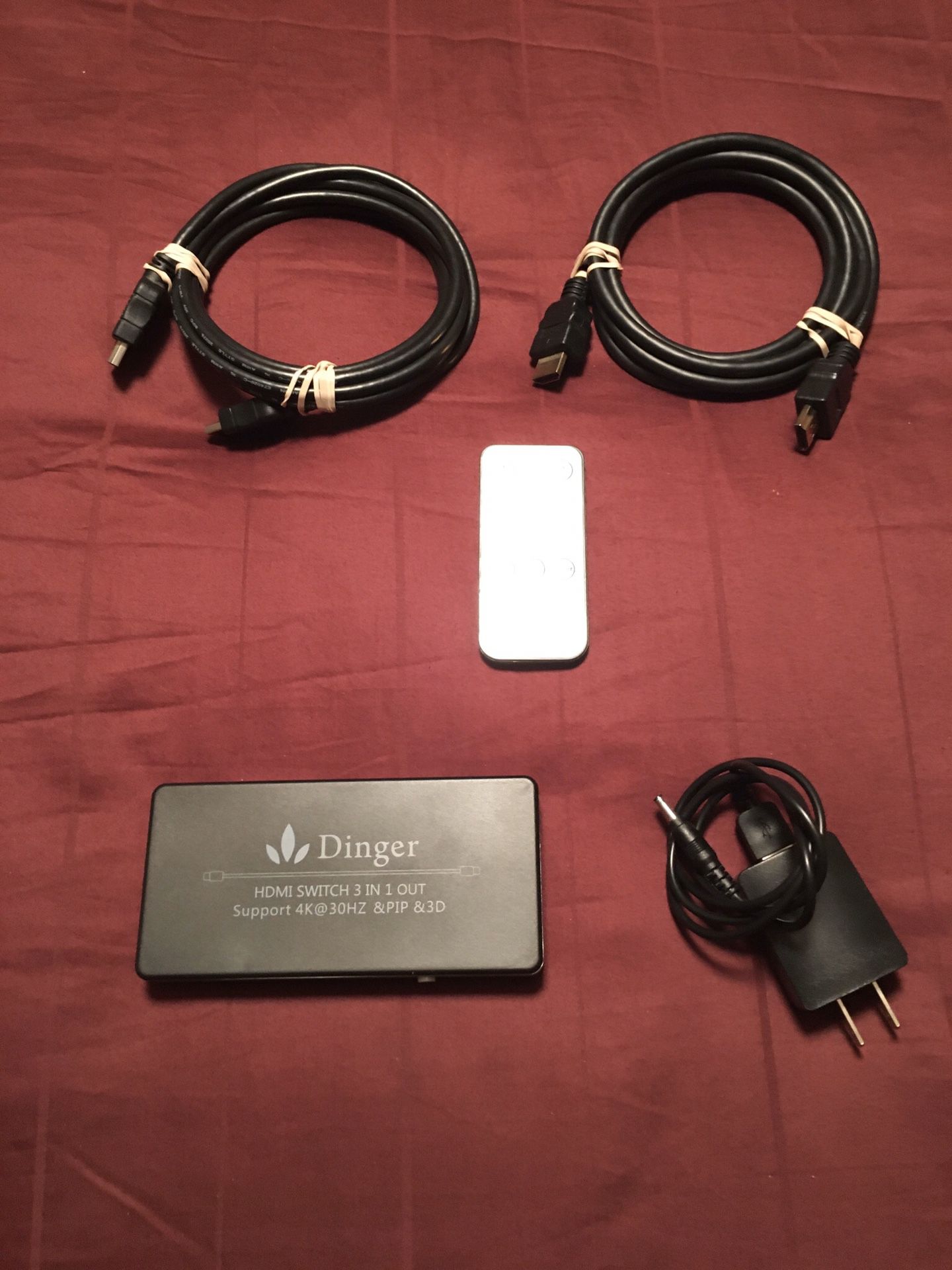 Dinger HDMI Switch With Remote And HDMI Cables 2