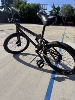 Kink BMX bike