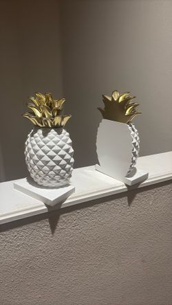 Bookends