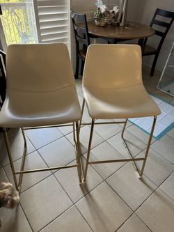 Moving Sale Featuring Large Freezer And Vintage Style Refrigerator 