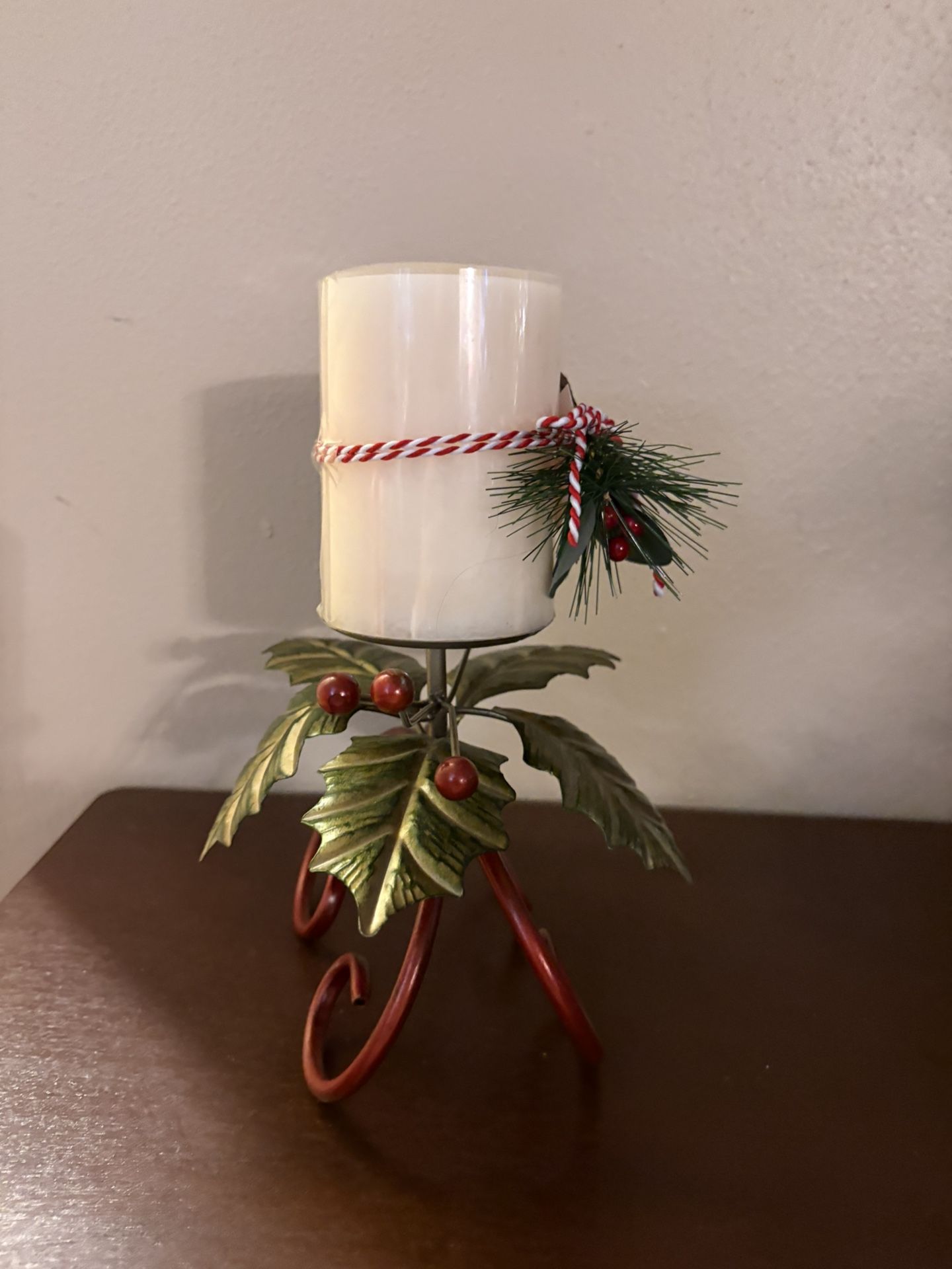 Home For Christmas 8x8x5.5" Holly Berry Candle Holder Candle Included