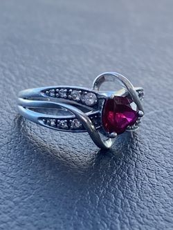 Ruby And Diamond Ring 