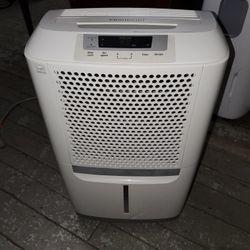 Frigidaire Dehumidifier 70-Pint Good For Basement And Wet Are 