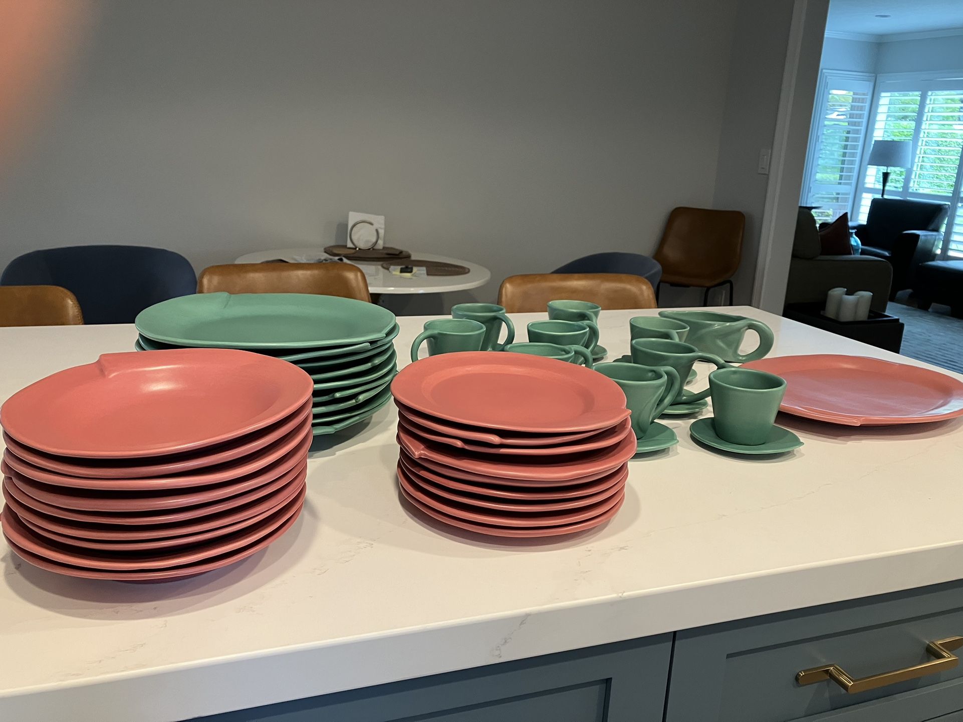 Julie Sanders Cyclamen Dish Set
