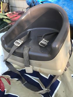 Very nice baby booster seat with stretch only $15 firm