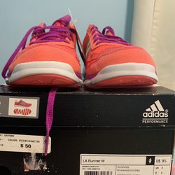 Nike Pink Running Shoes