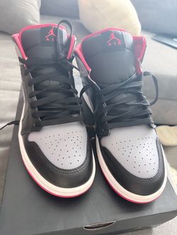 AIR JORDAN  1 MID