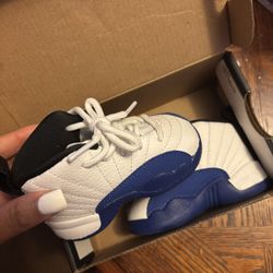 5c Jordans 12s 