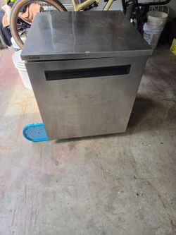 Delfield commercial under counter refrigerator