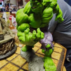 Hulk Kotobukiya Statue
