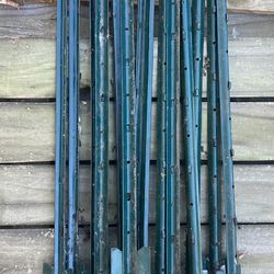 14 Four Foot Posts