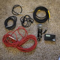 Realistic Highball 2 Microphone And 5 Amp Cords."CHECK OUT MY PAGE FOR MORE DEALS "