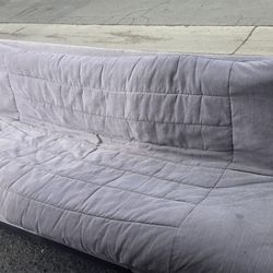 Futon bed 