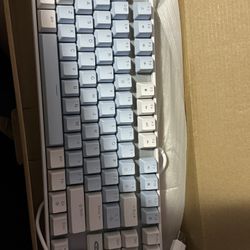 Magekee gaming keyboard