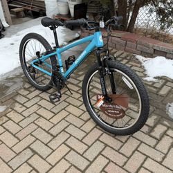 Schwinn Ranger 24” Wheels, 21 Speed, 13” Frame 