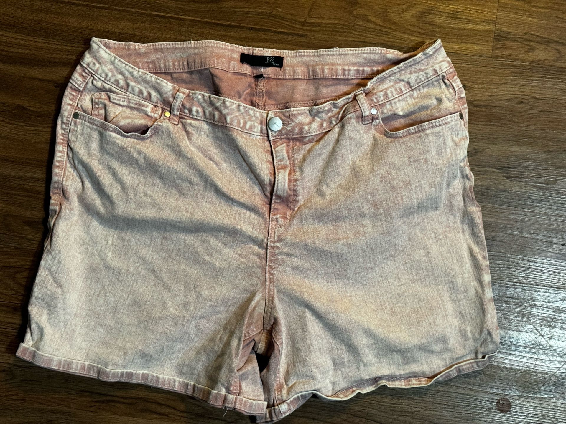 Pink Shorts Size 22