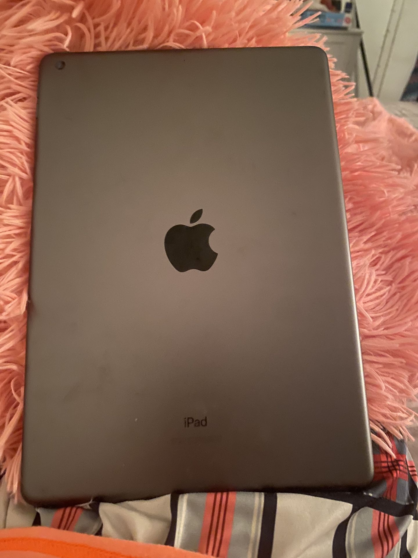 Apple iPad 10th Generation