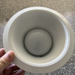 Twenty 6” Can Lights Trims And Bulbs