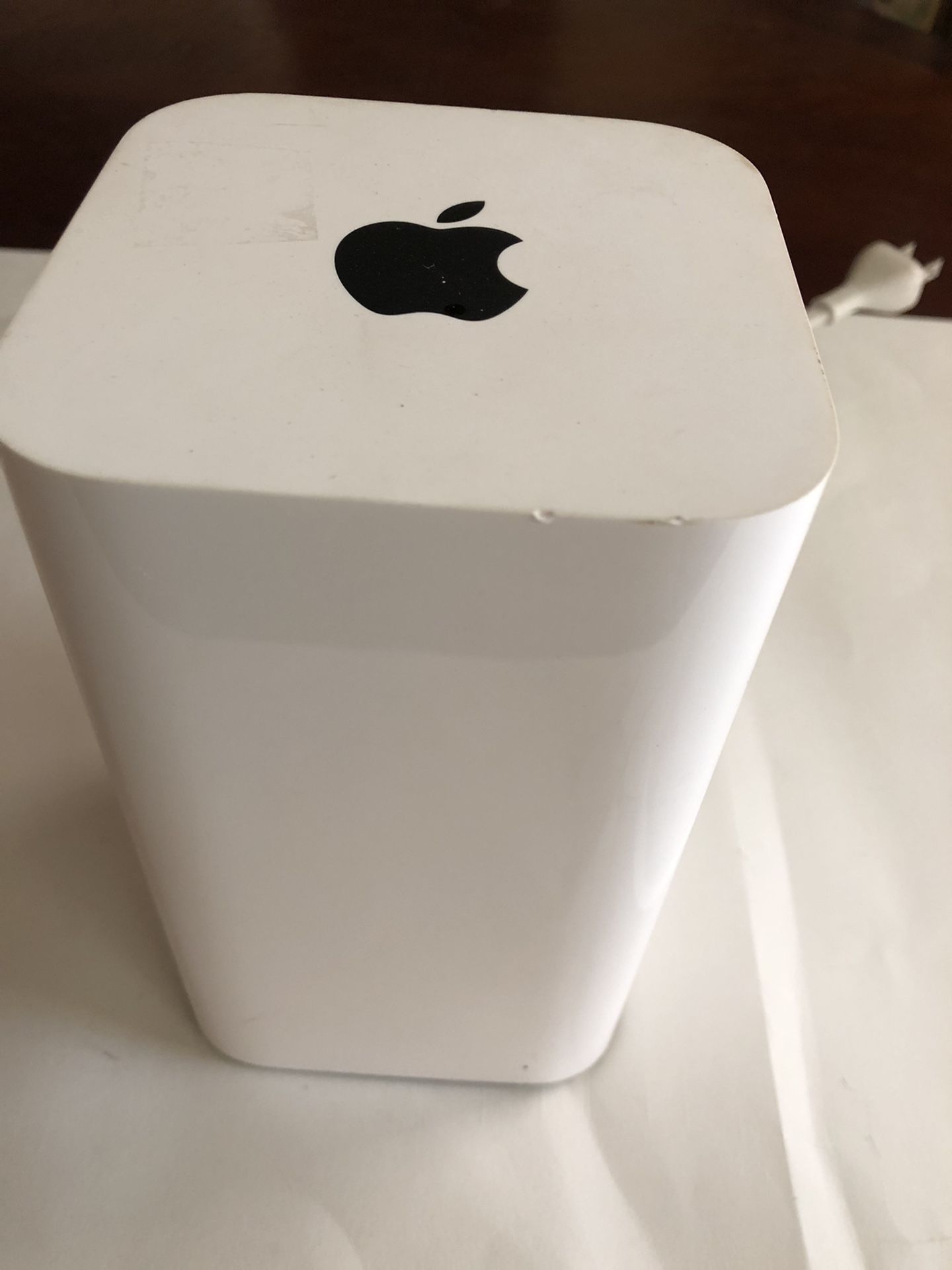 Apple AirPort Extreme Base Station 6th Gen Dual 802.11ac Wifi Router A1521