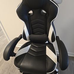 Respawn 110 racing style gaming chair