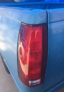 89-99 tail lights good condition