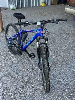 GT Aggressor Pro Mountain Bike