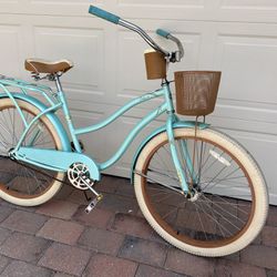 Womens 26” Wheel Beach Cruiser Bicycle Foot Brake / Coaster Full Fenders Ready To Ride 