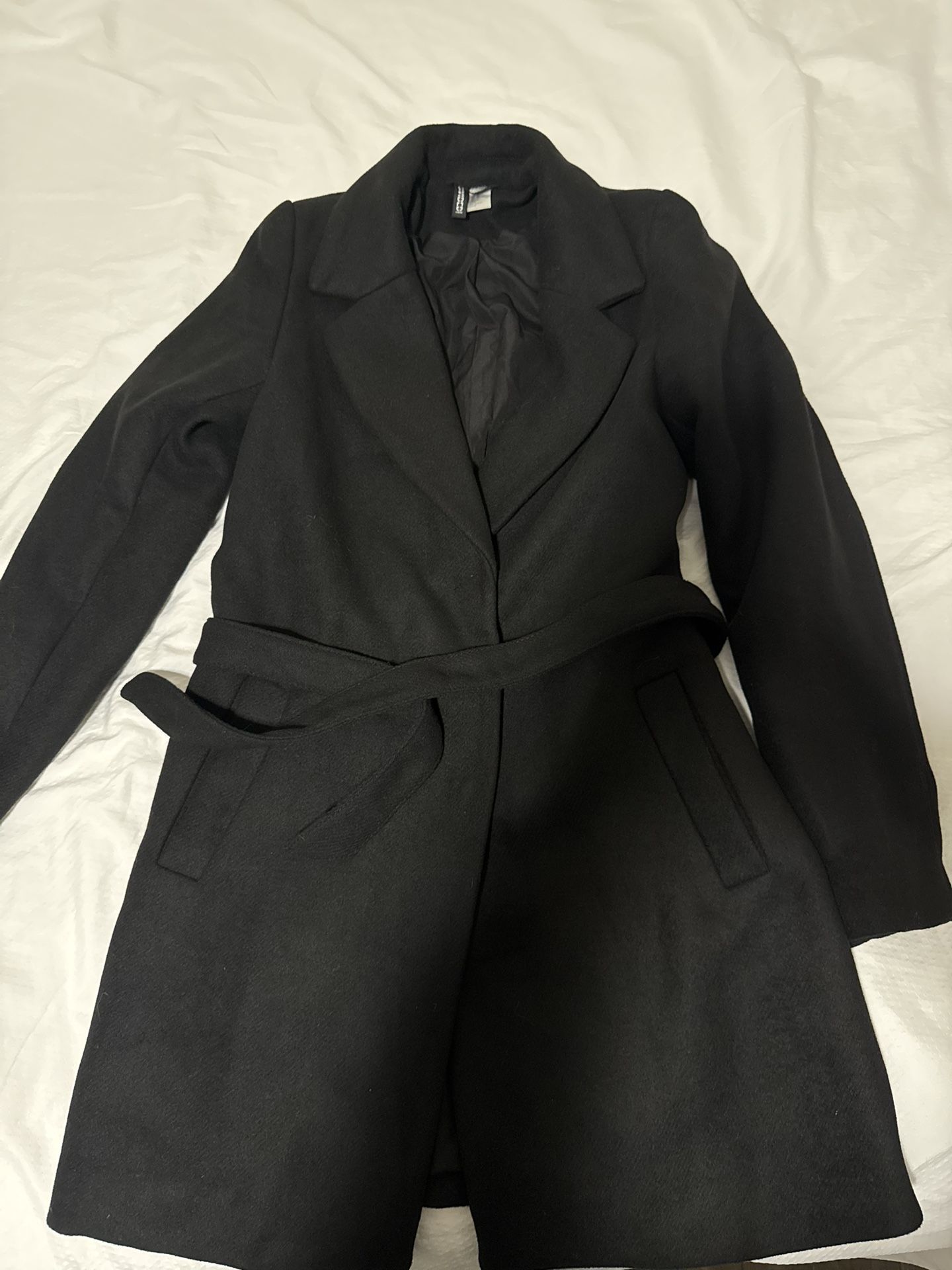 H&M Black Trenchcoat
